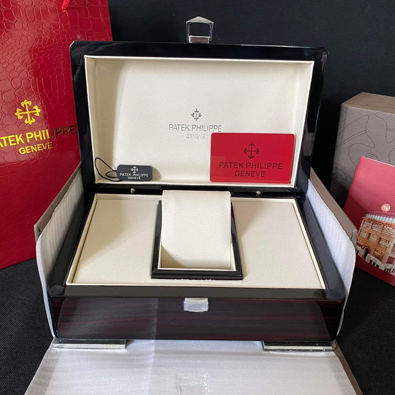 Pp Nautilus Premium watch