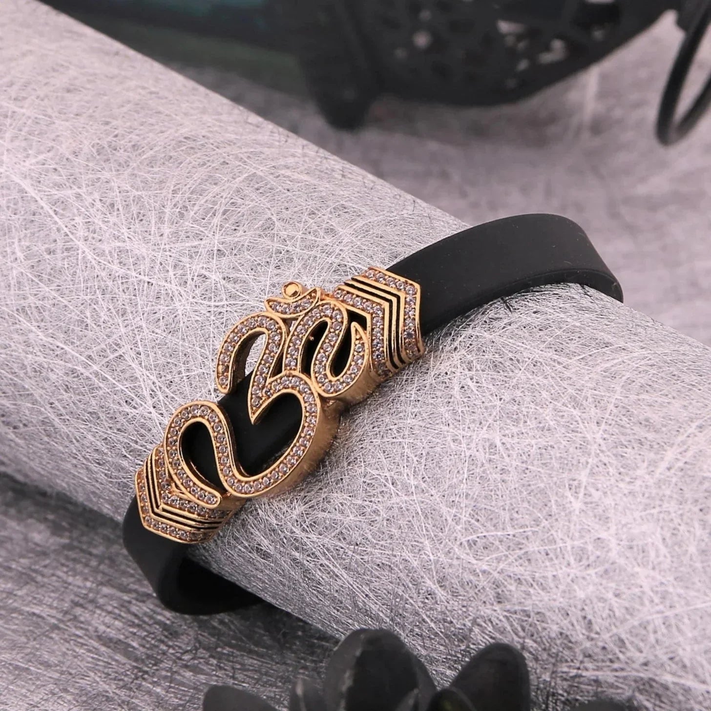 Eye-Catching Diamond OM Leather Belt Gold Plated Bracelet - Style A386 - AmazingBaba
