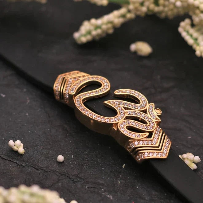 Eye-Catching Diamond OM Leather Belt Gold Plated Bracelet - Style A386 - AmazingBaba