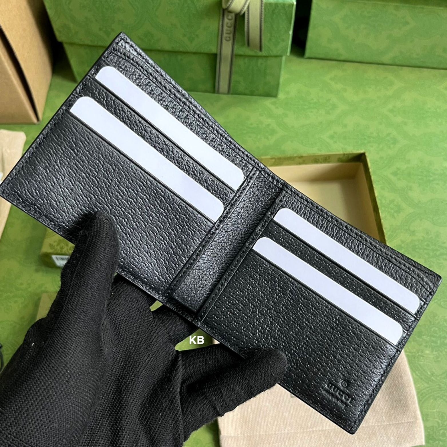 Amazing Bi-Fold Leather Black Wallet - AmazingBaba