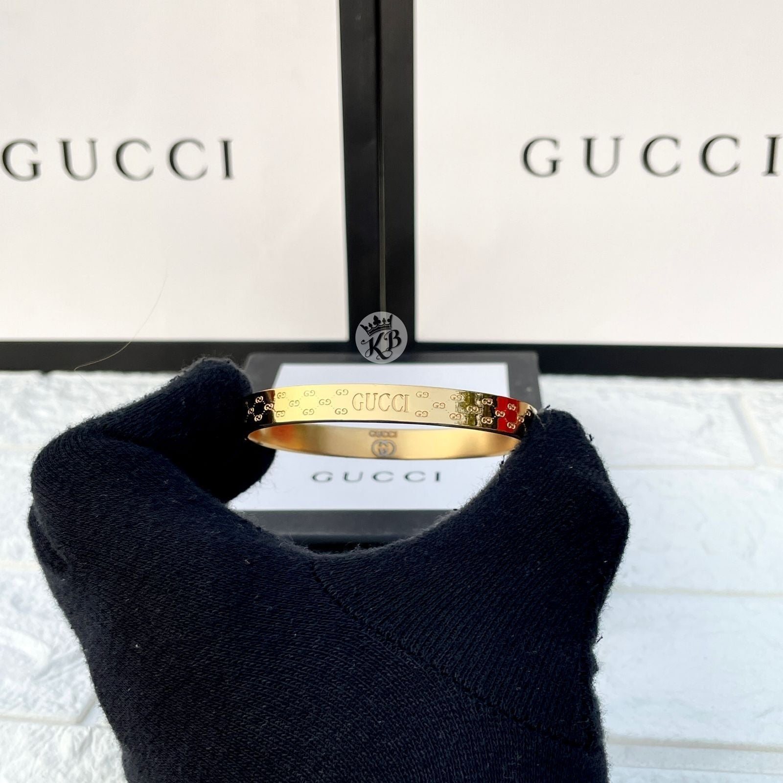 Amazing high-quality metal Bracelet - AmazingBaba