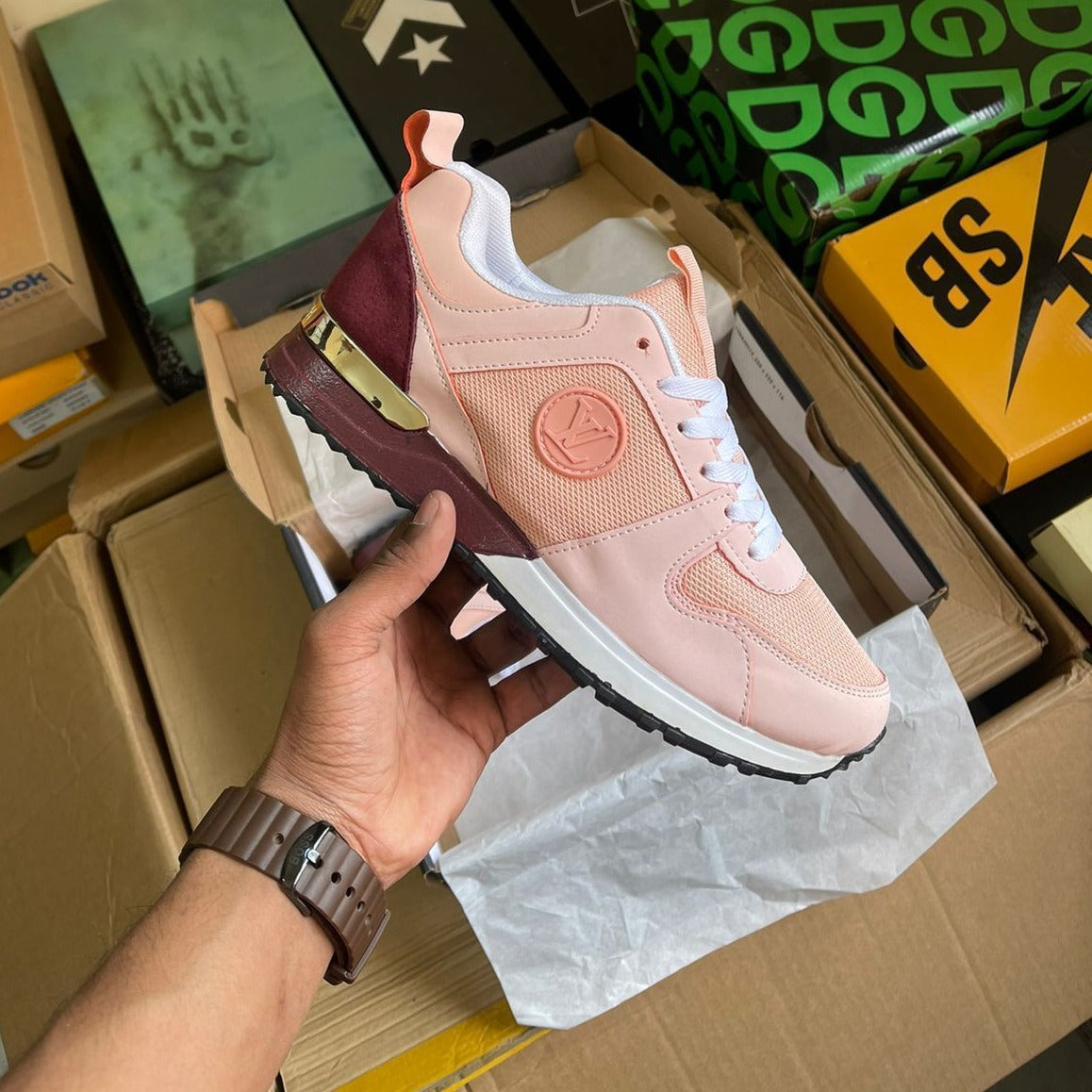 AMAZING SHOES FOR WOMEN - AmazingBaba