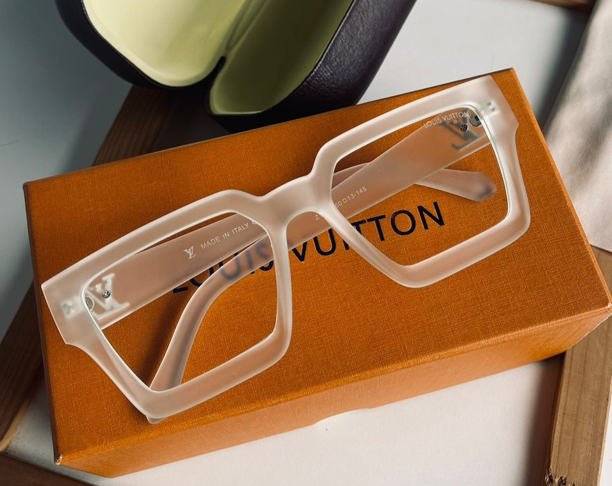 AMAZING BRANDED TRANSPARENT SUNGLASSES - AmazingBaba