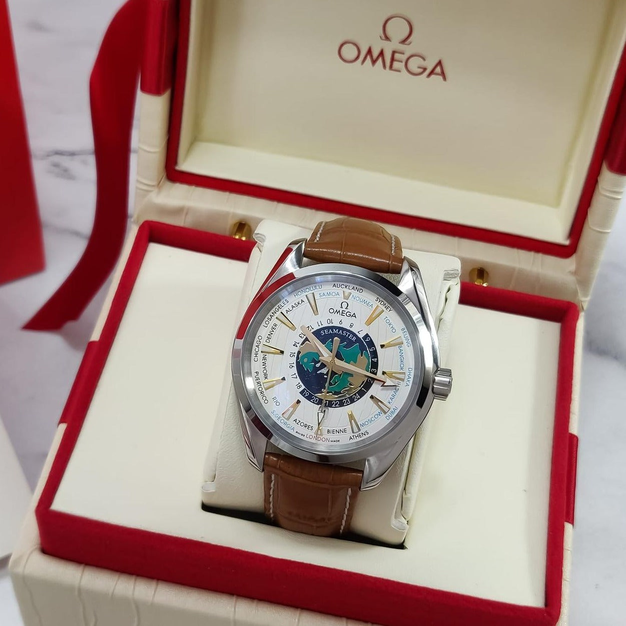 Amazing Classic design Worldtimer Men's watch - AmazingBaba