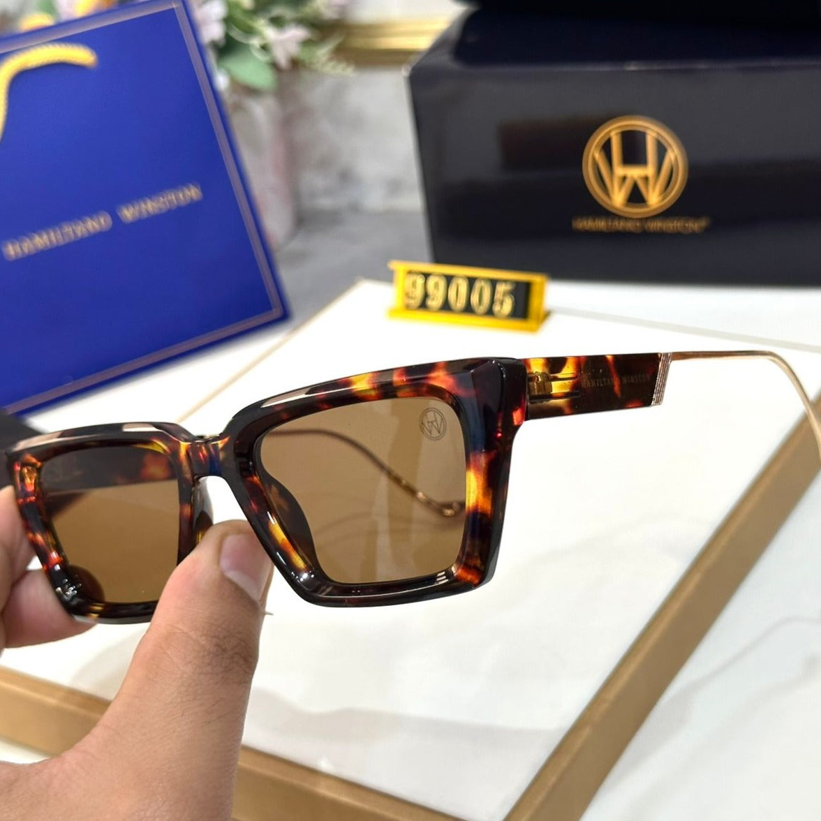 UV Protected Elegance of the Winston Sunglasses - AmazingBaba
