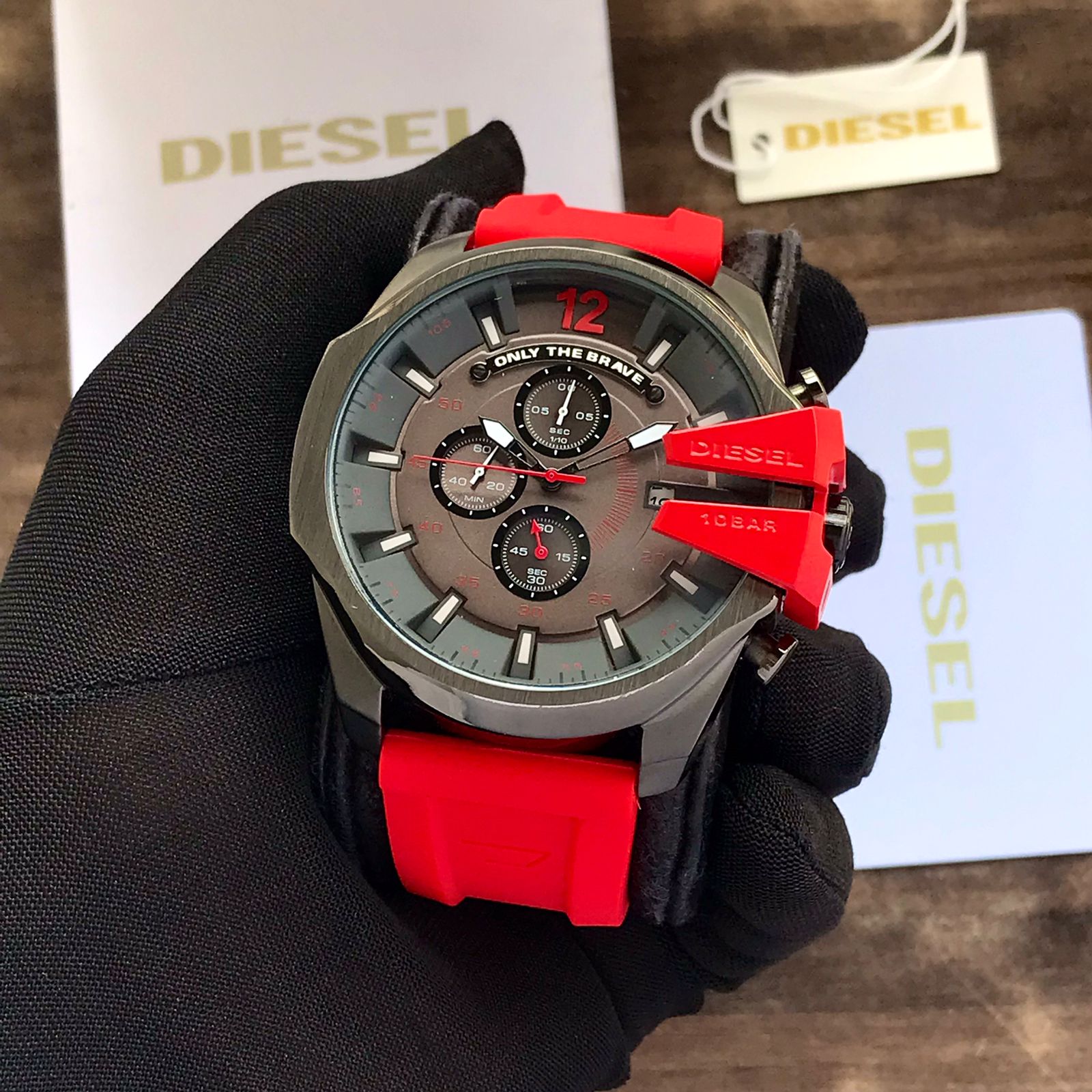 Black Body & Black Dial & Red Rubber watch - AmazingBaba