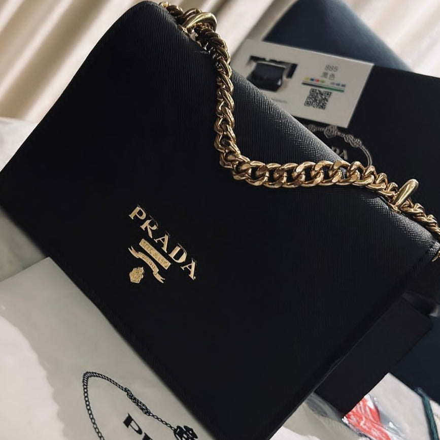 Saffiano Small Chain Flap Bag - AmazingBaba