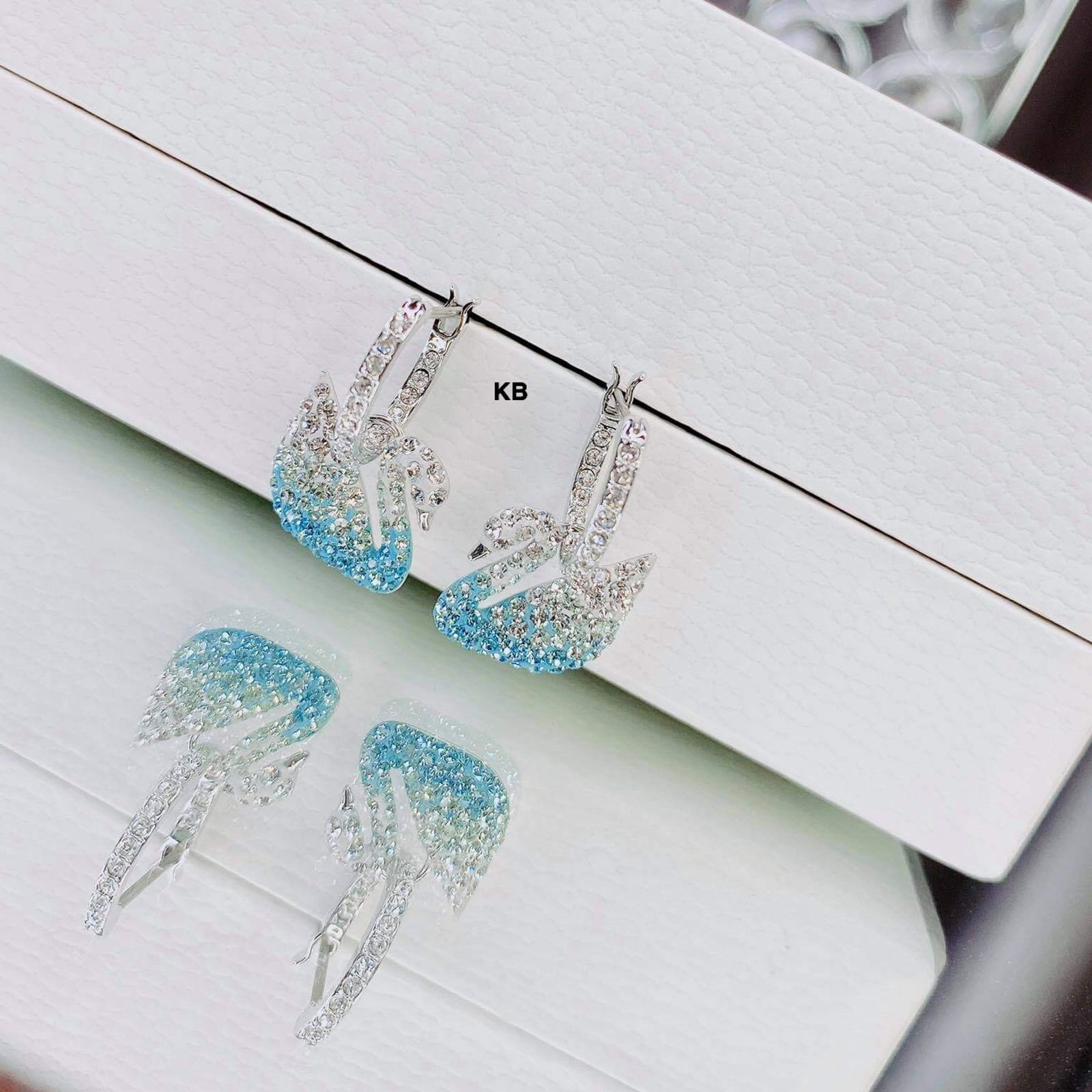 Swarovski Iconic Swan Pierced Earrings
