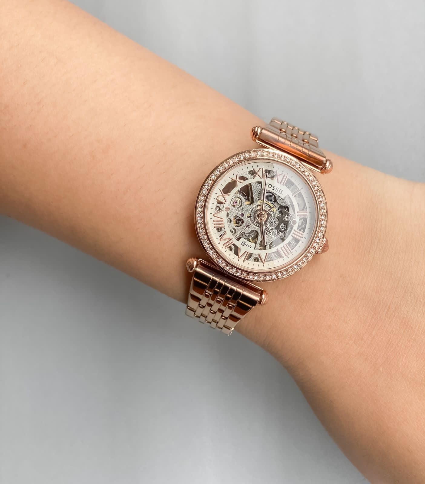 Fsl premium quality women watch