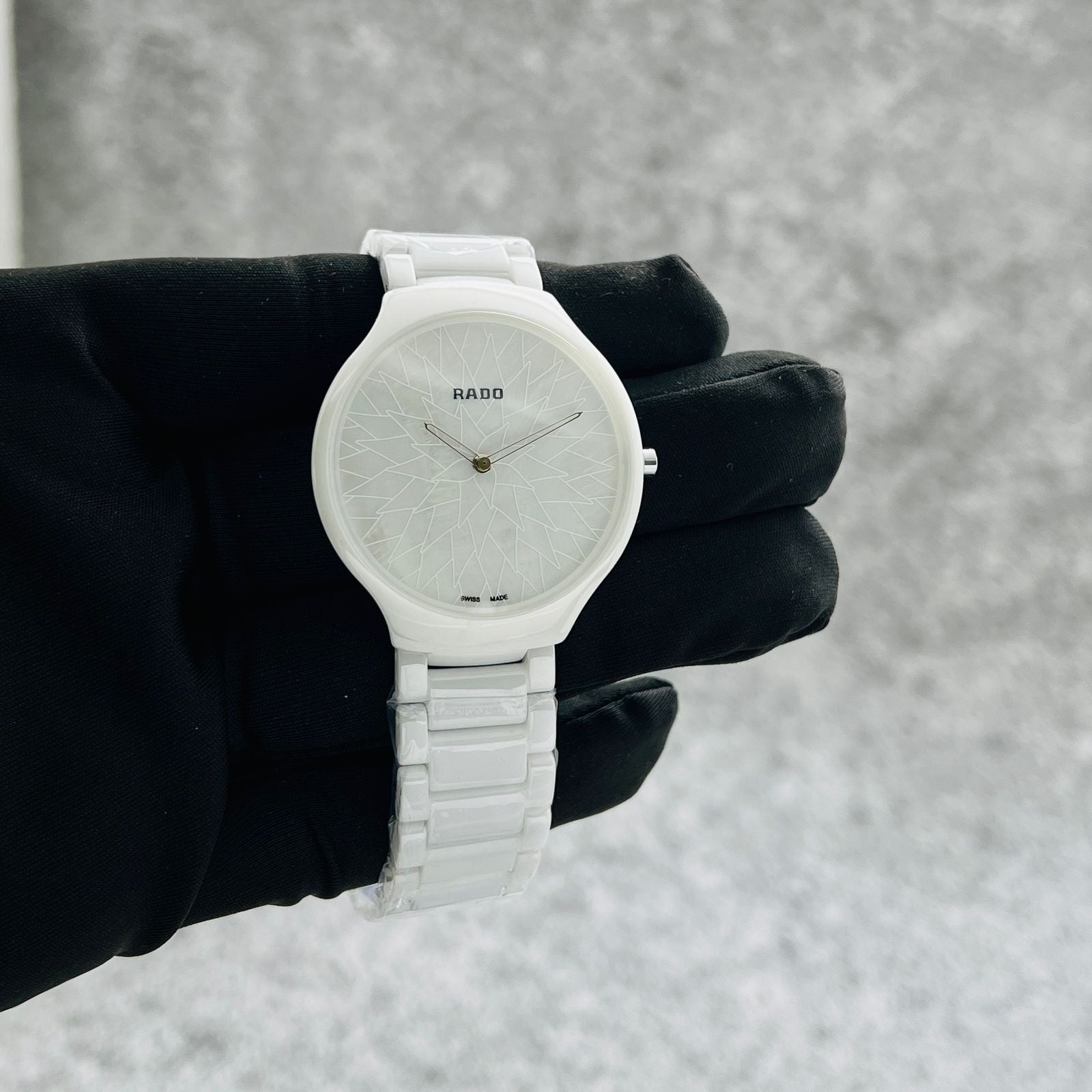 RD true Round thinline X GREAT Watch