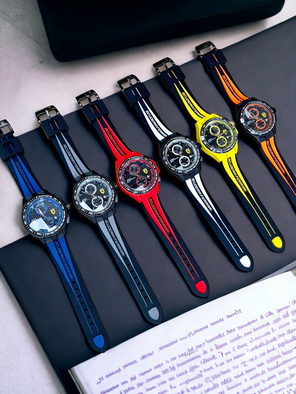 LUXURY SCUDERIA FERRARI