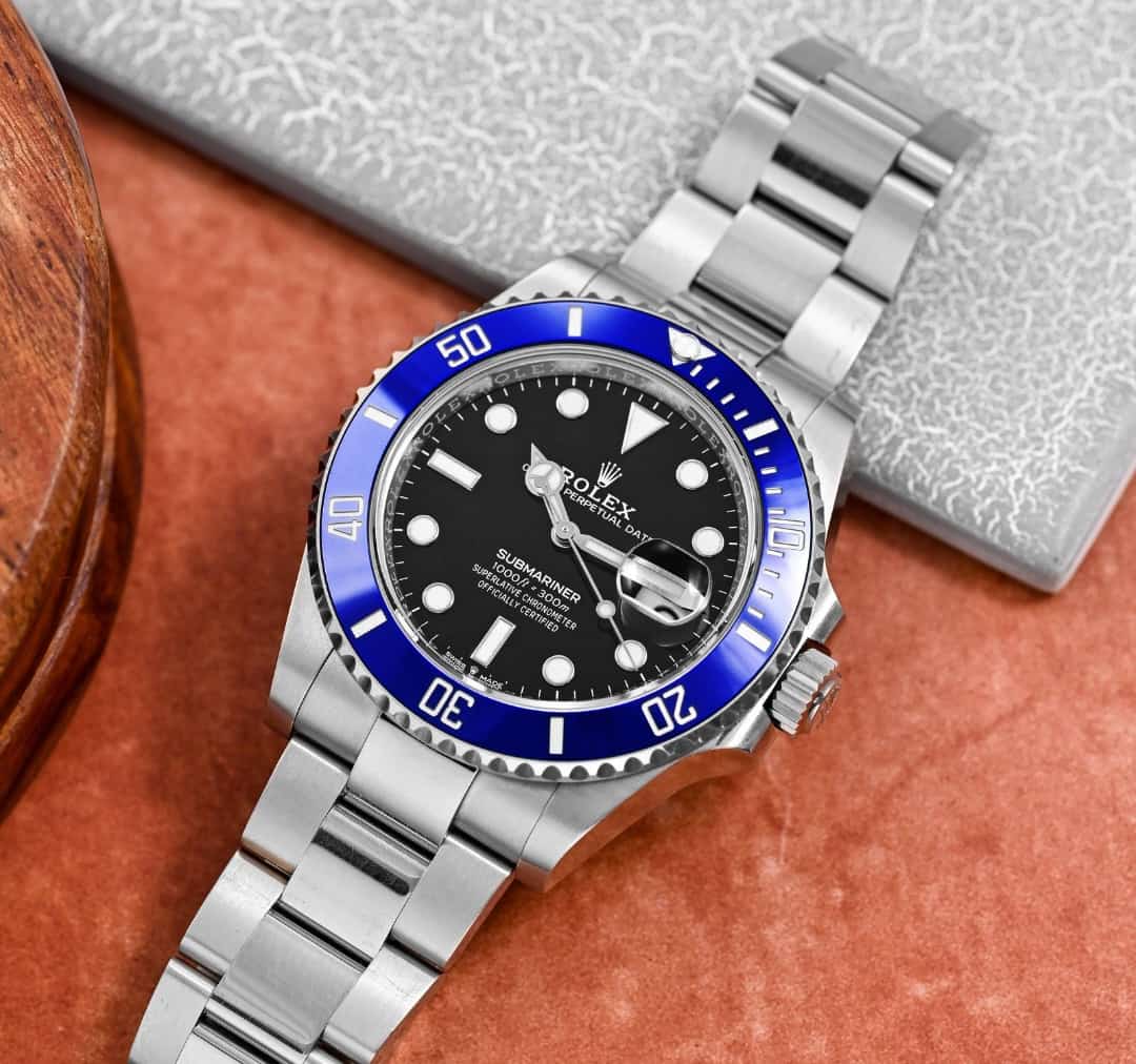 LUXURY ROLEX SUBMARINER