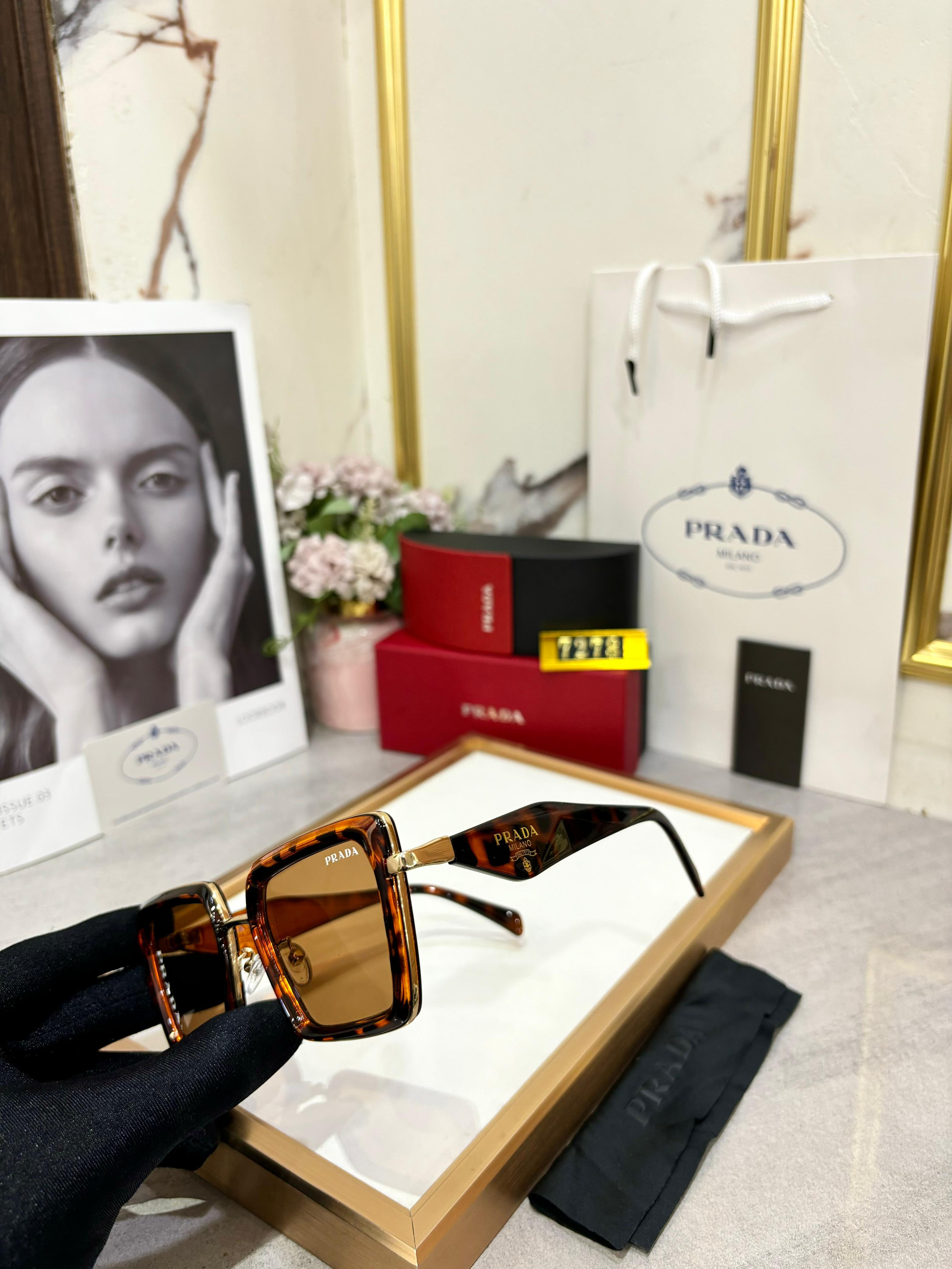 LUXURY PRADA SUNGLASSES