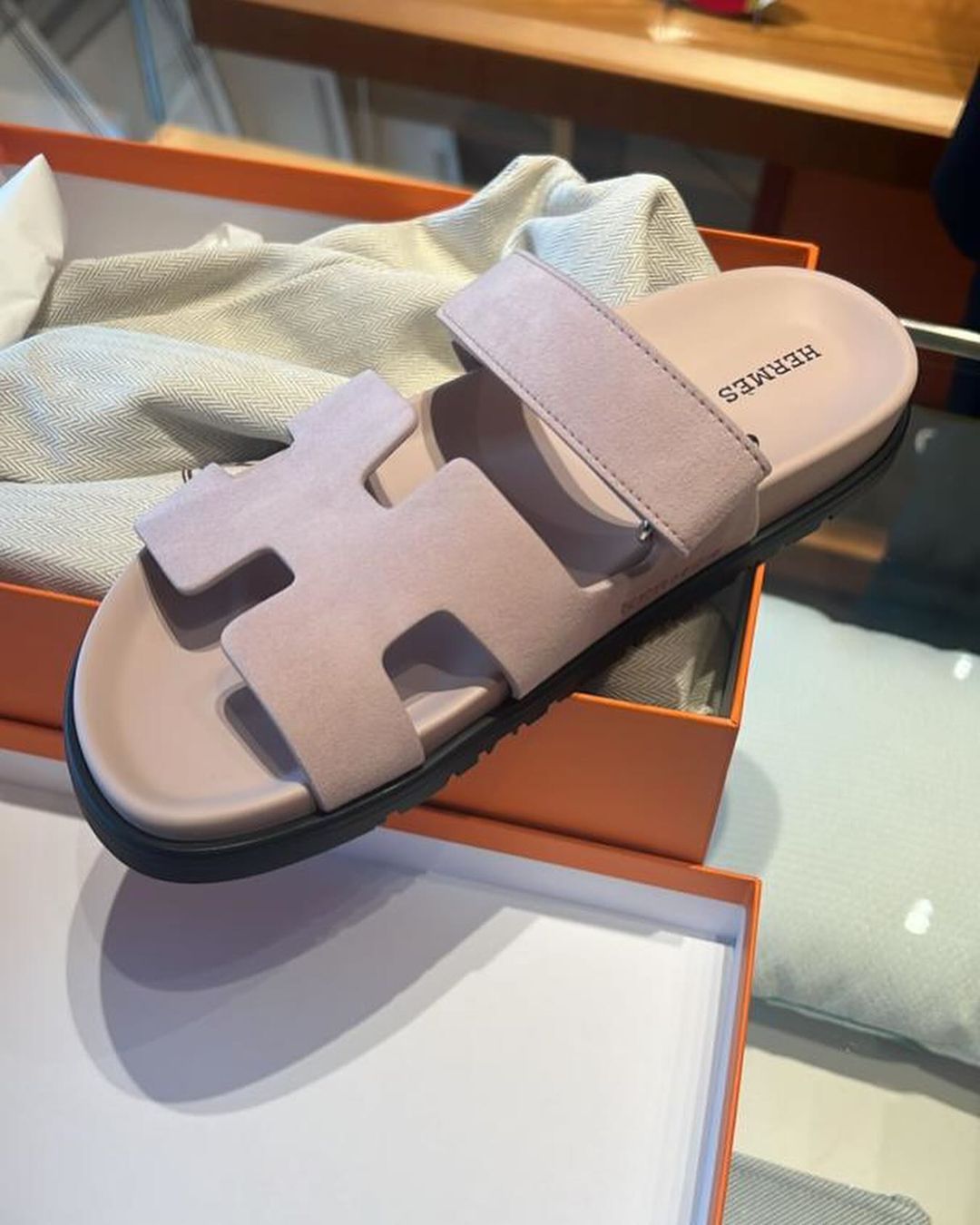 Hermes slides
