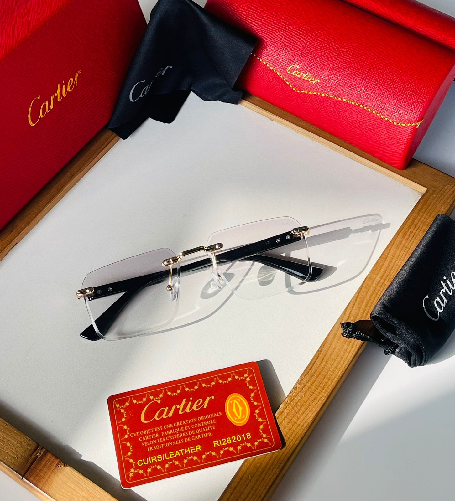 CARTIER-TRANSPARENT LENS