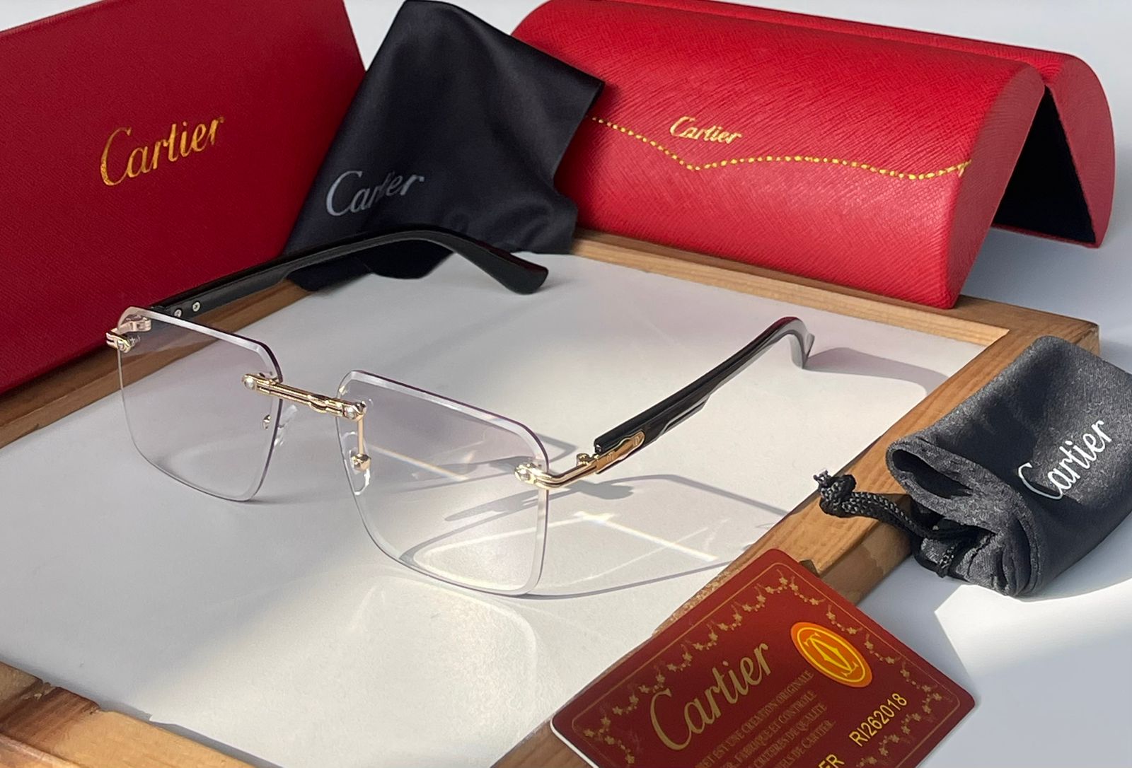 CARTIER-TRANSPARENT LENS