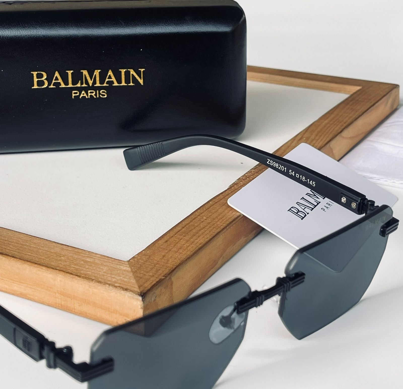 BALMAIN SUNGLASSESS