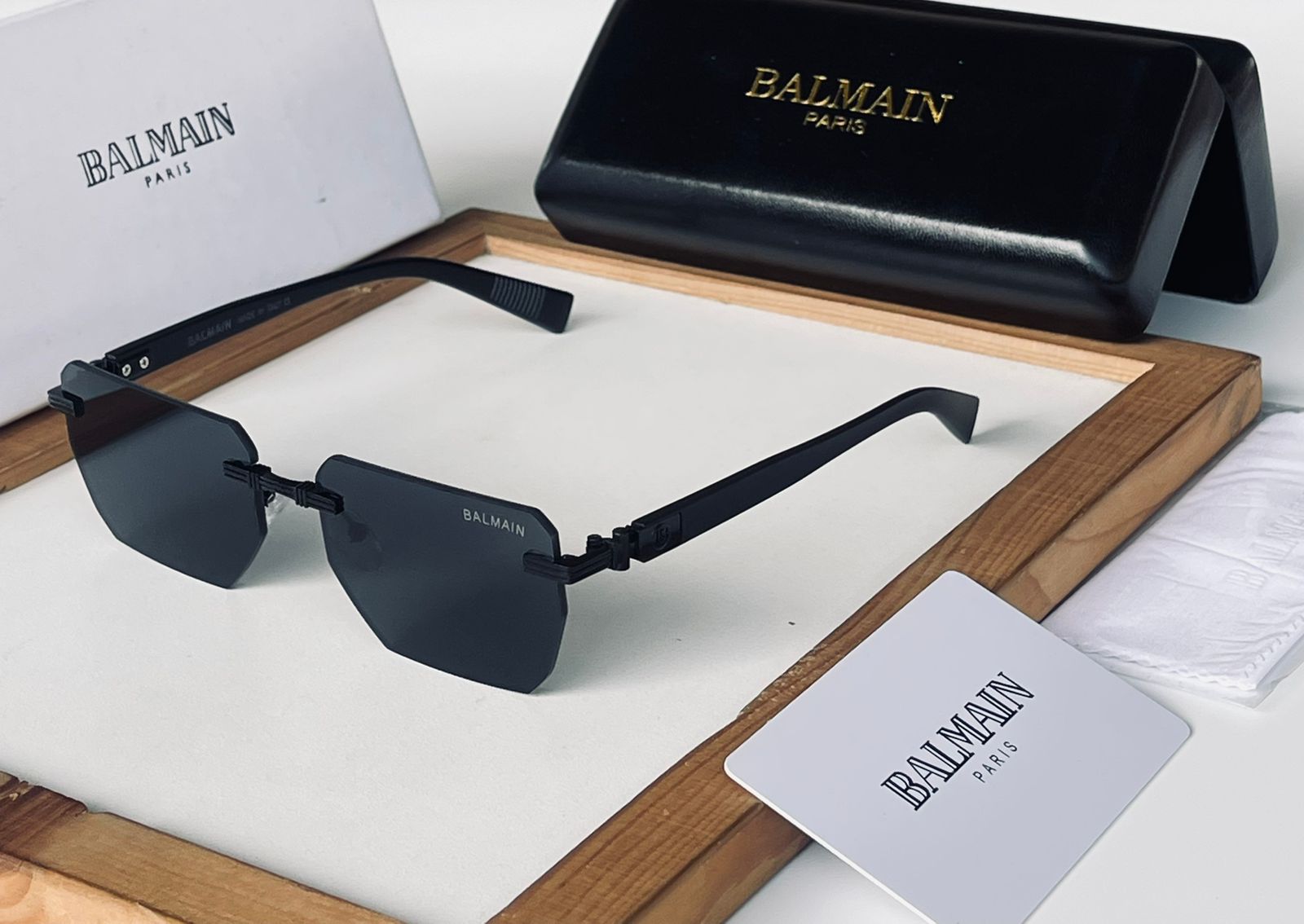 BALMAIN SUNGLASSESS
