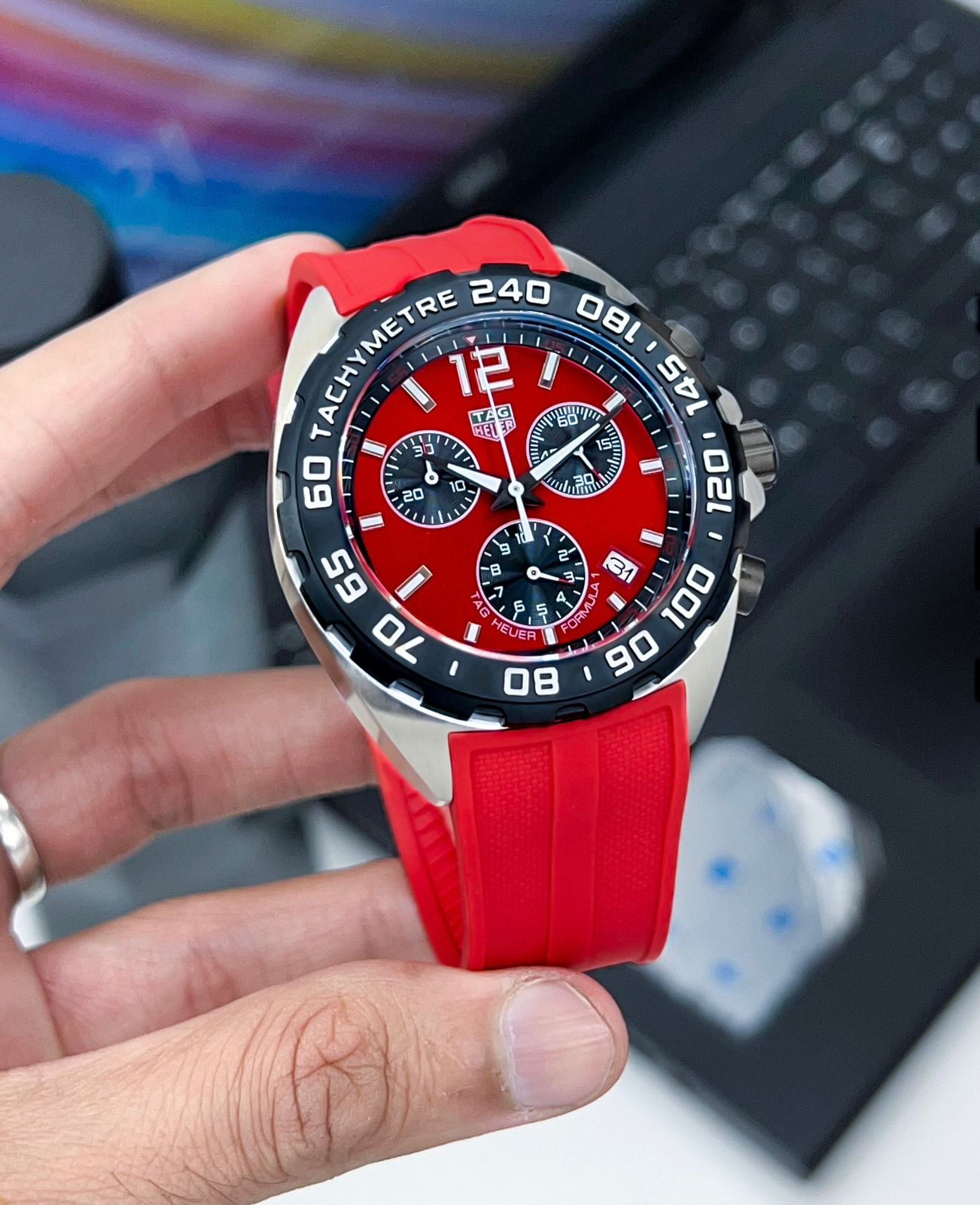 TAGHEUER RED FOMULA 1