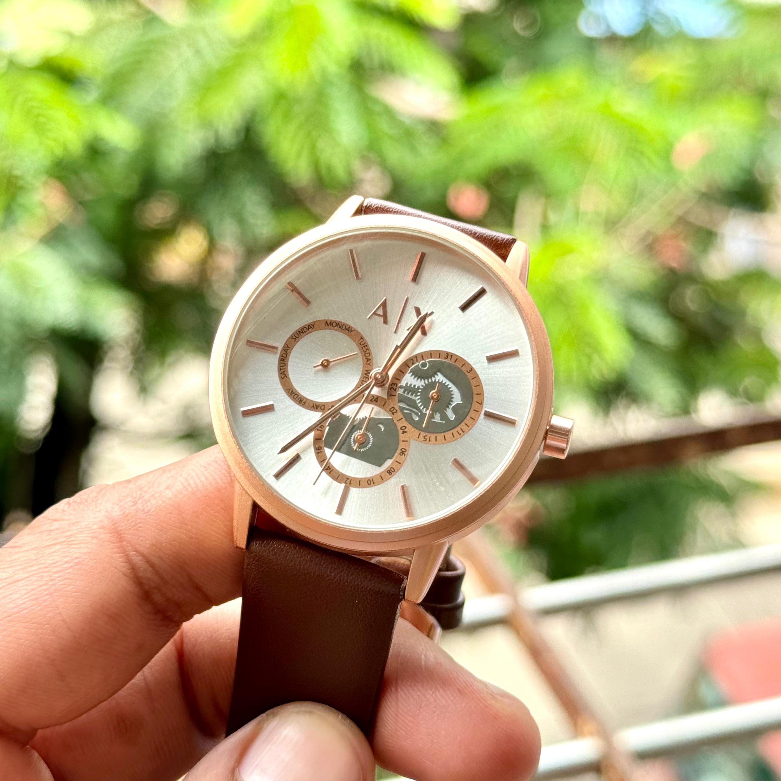 LUXURY Armani exchange