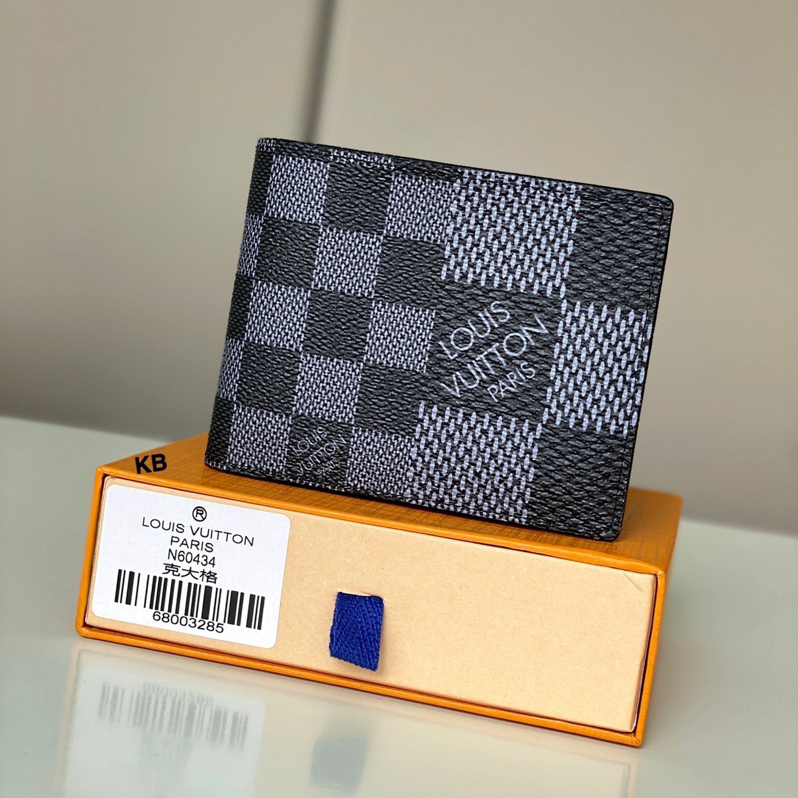 LOUIS VUITTON DAMIER AZUR CANVAS MEN’s WALLET