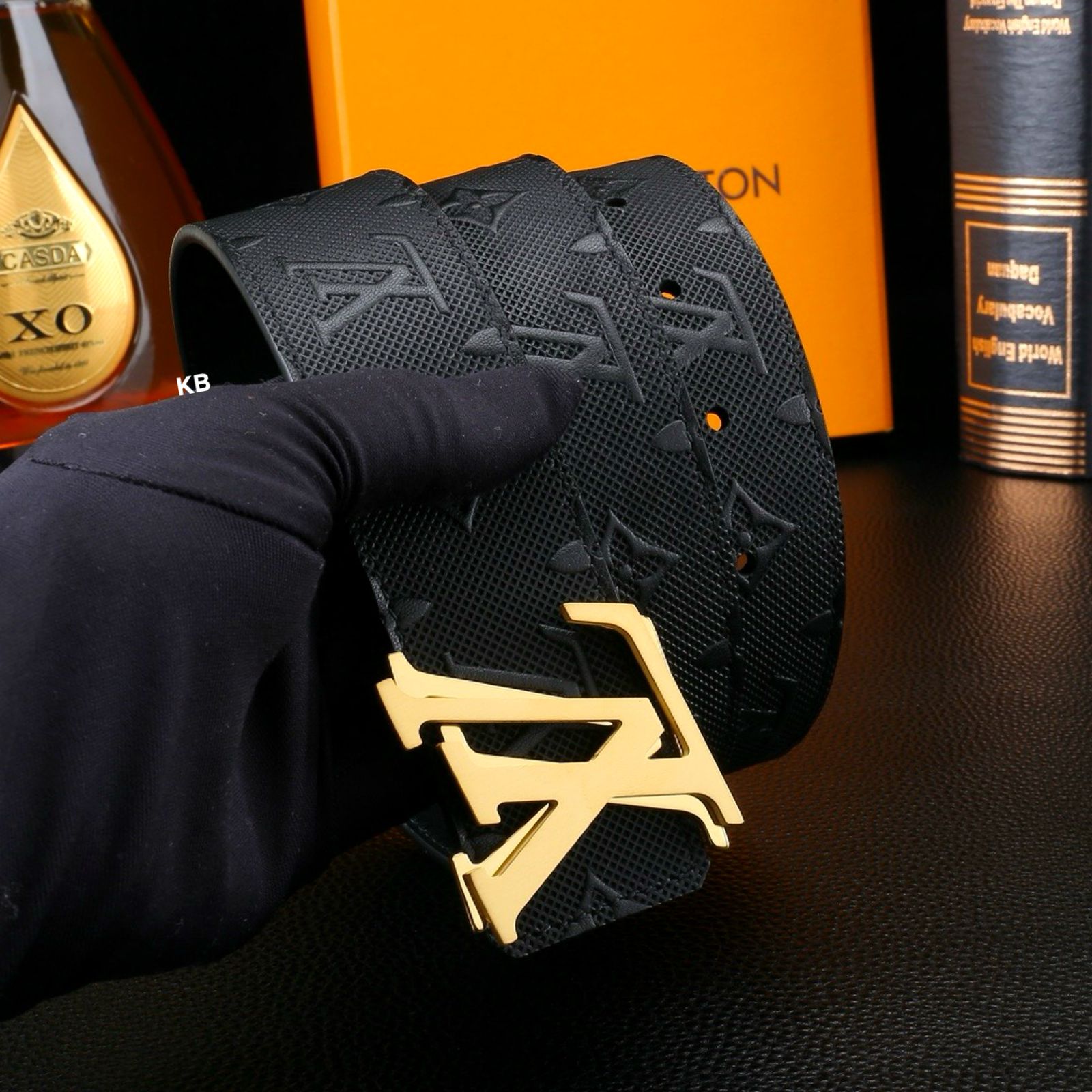 LOUIS VUITTON INITIALES ENGRAVED REVERSIBLE BELT