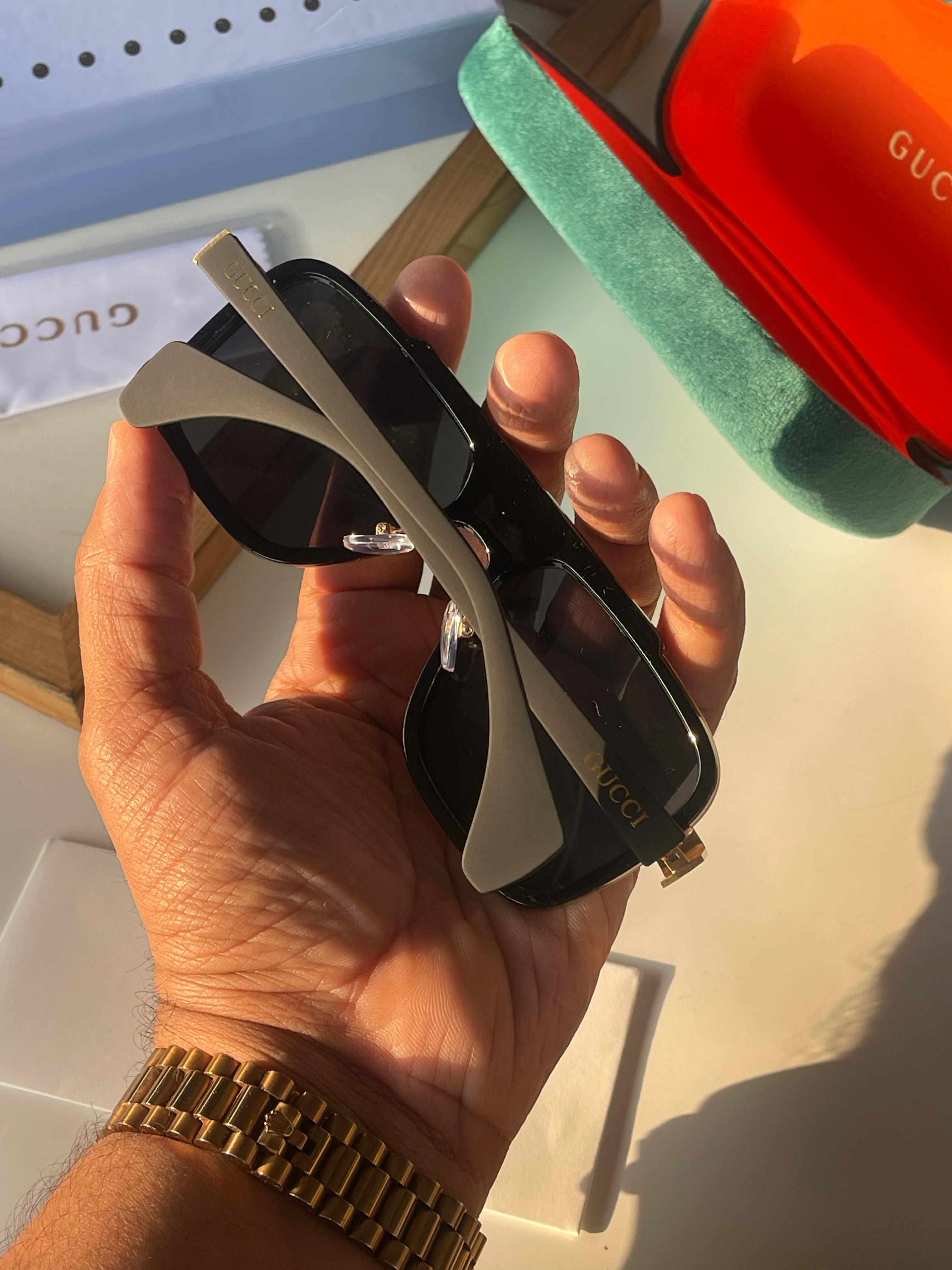 Gc Unisex sunglasses