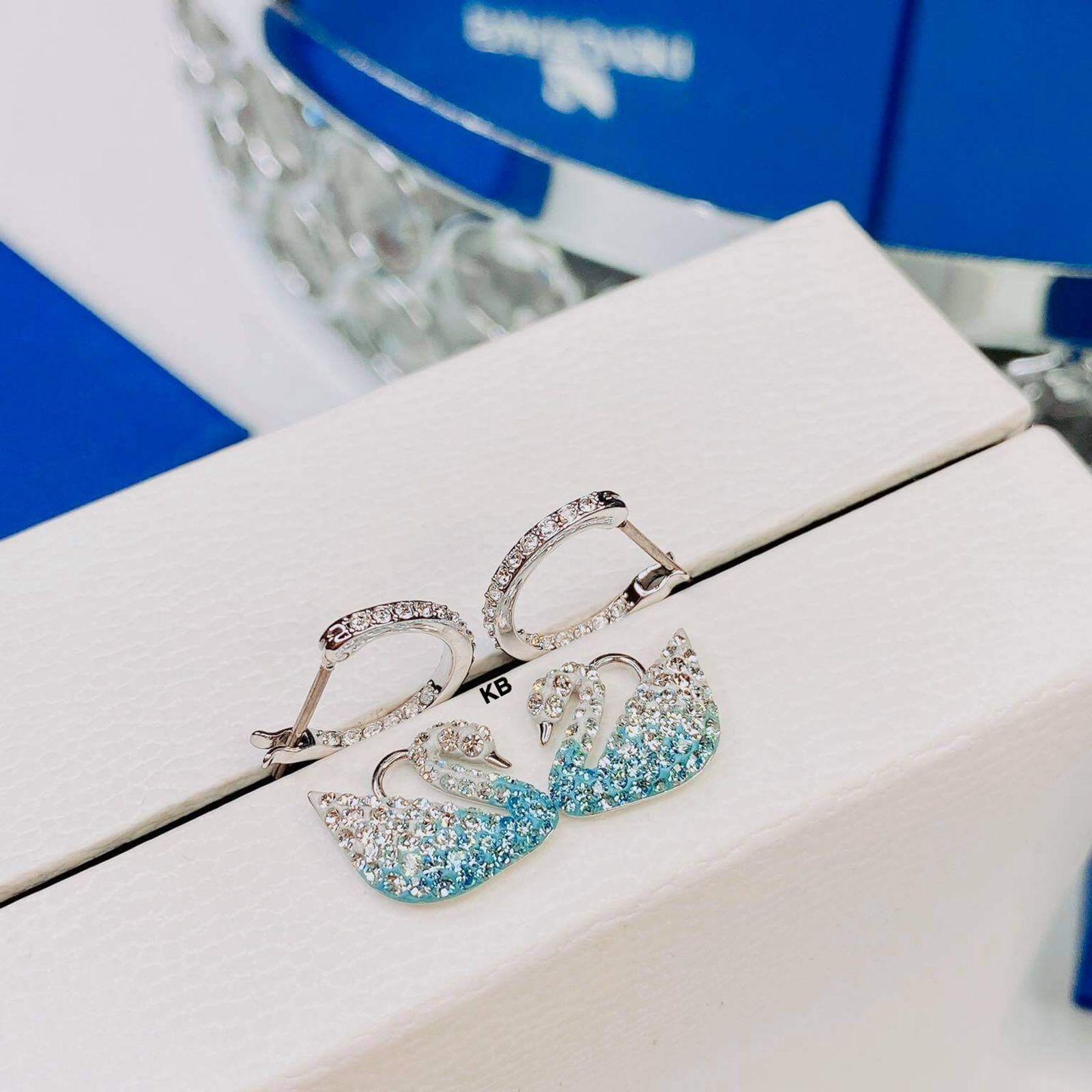 Swarovski iconic pierced earning