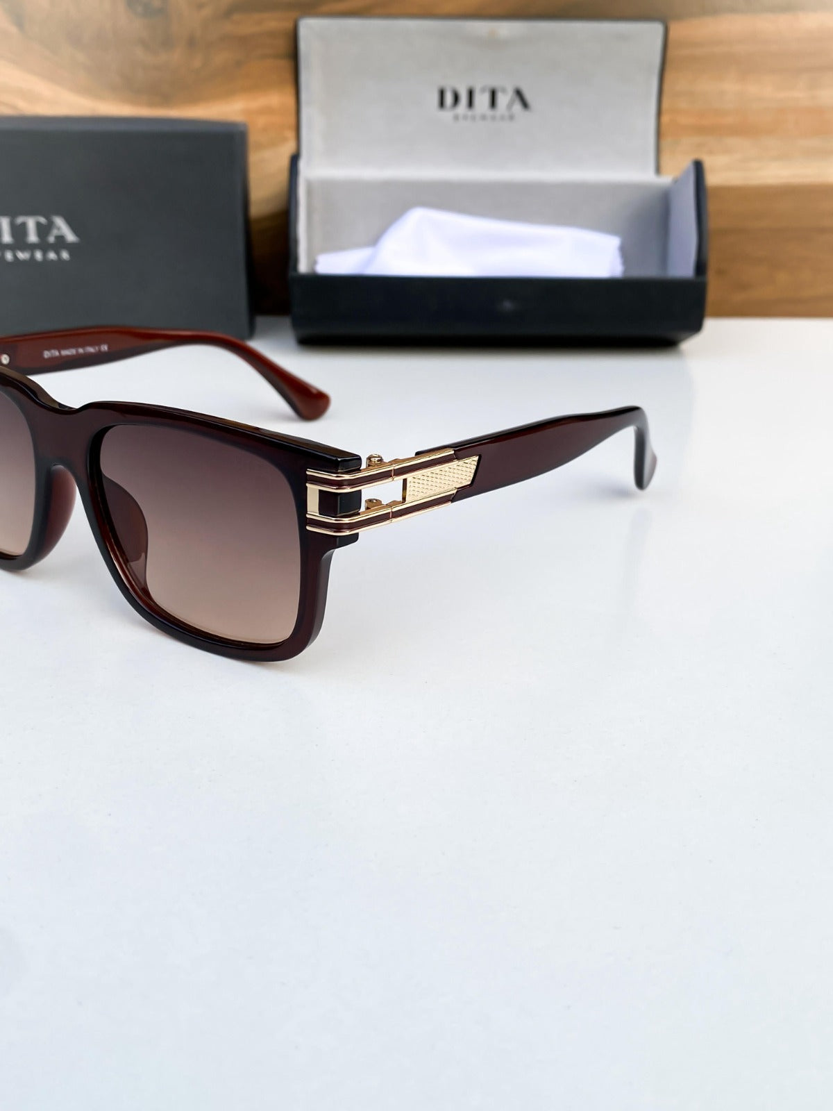 Deta Men's Sunglasses