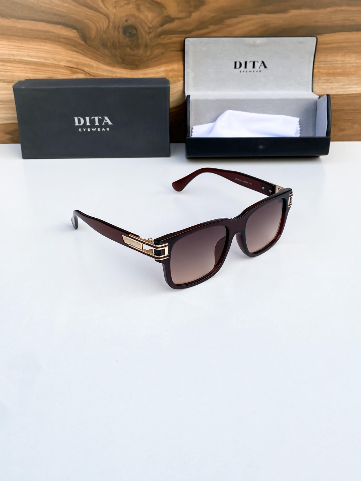 Deta Men's Sunglasses