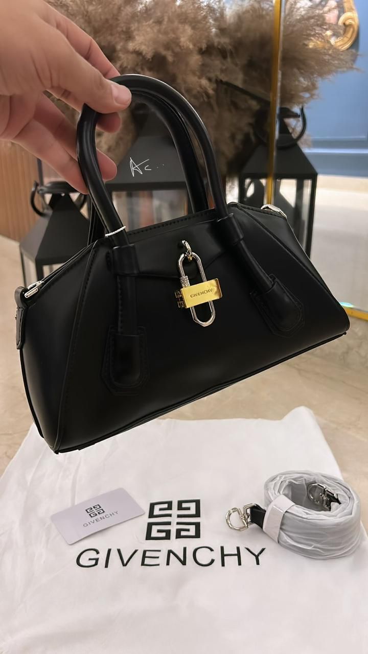 Gc Antigona Shoulder bag