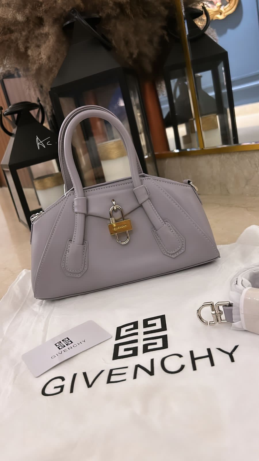 Gc Antigona Shoulder bag