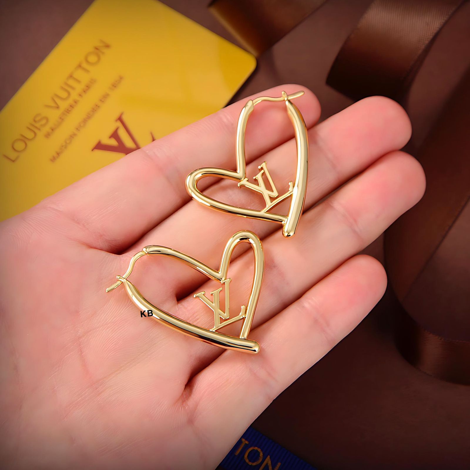 Lv love earrings