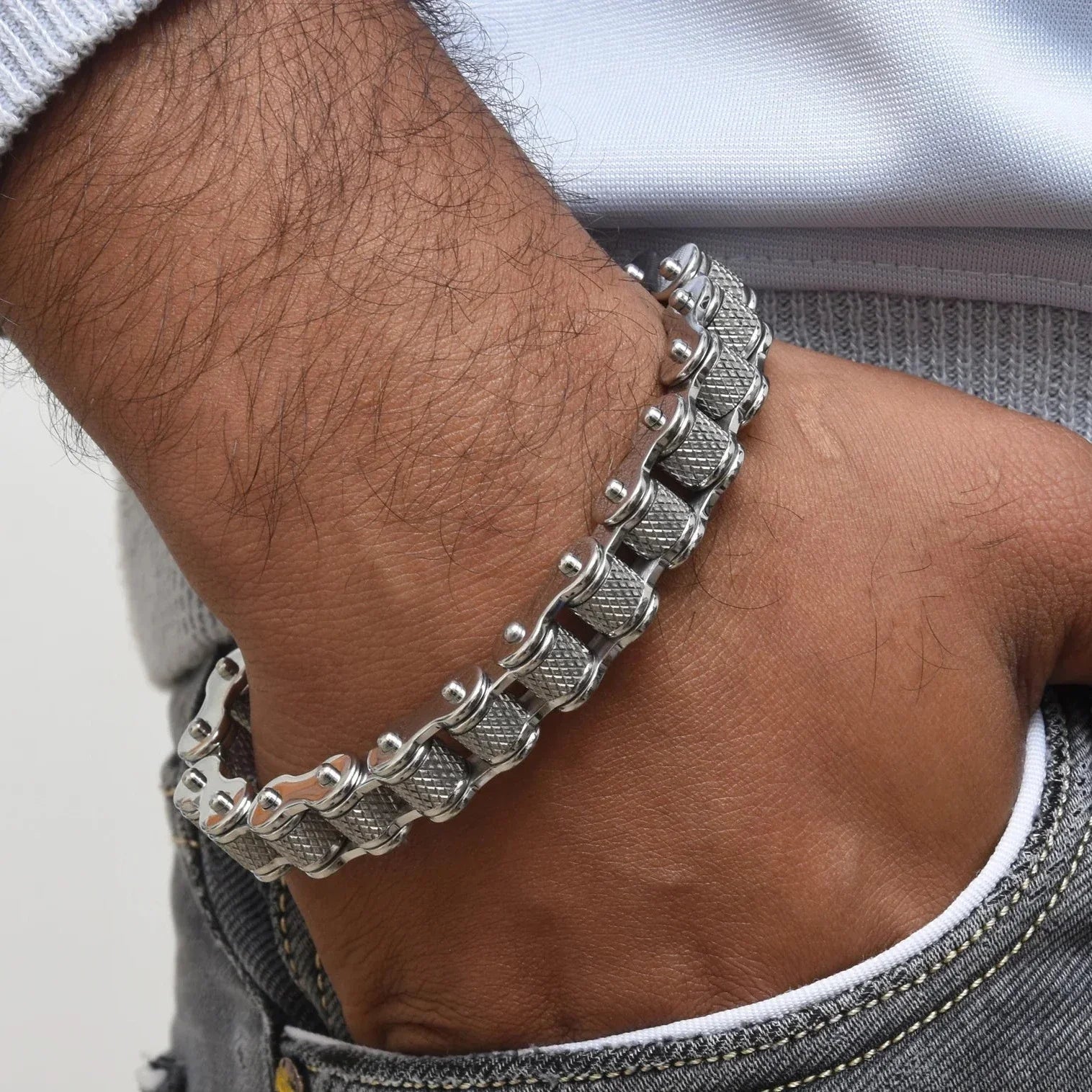 Unique Design Premium-Grade Quality Silver Color Bracelet- Style C301 - AmazingBaba