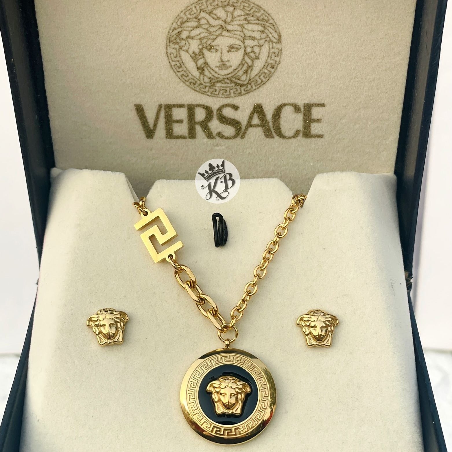 Amazing pendant official initial earrings - AmazingBaba