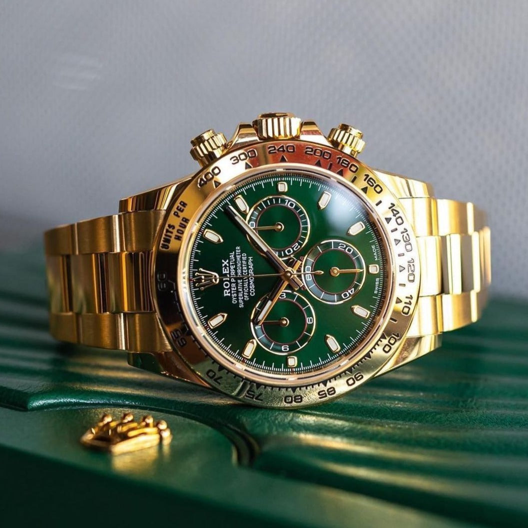 Amazing Introducing full golden green Luxury watch - AmazingBaba