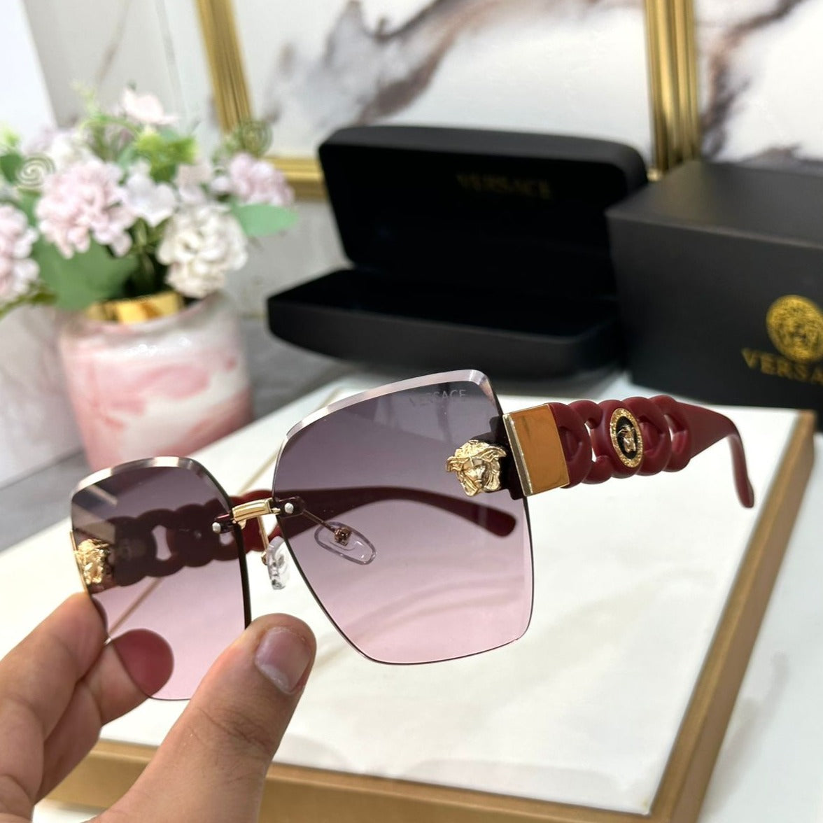 Amazing women's stunning sunglasses