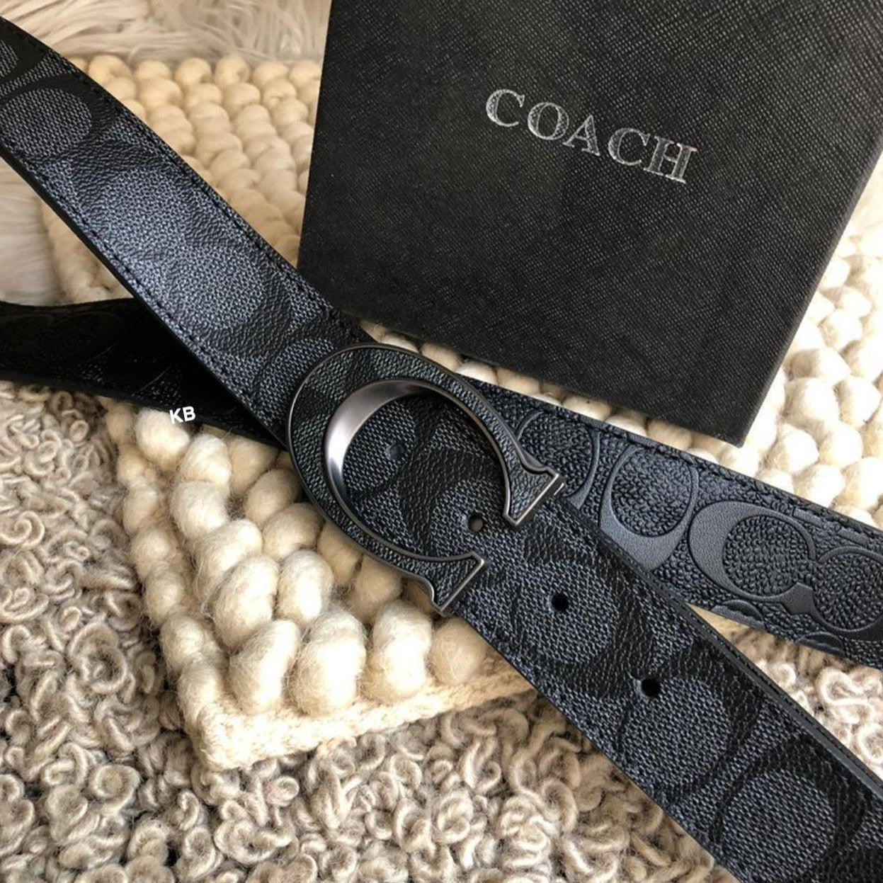 Amazing Embossed Reversible Unisex Belt - AmazingBaba