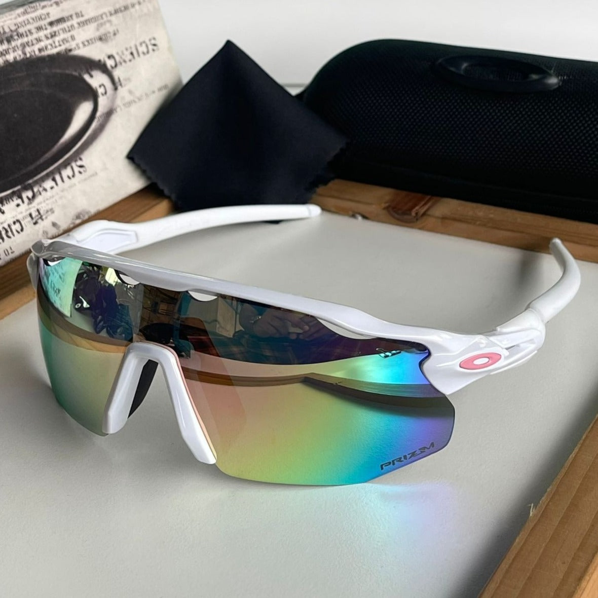 Oakley Premium Sunglasses - AmazingBaba