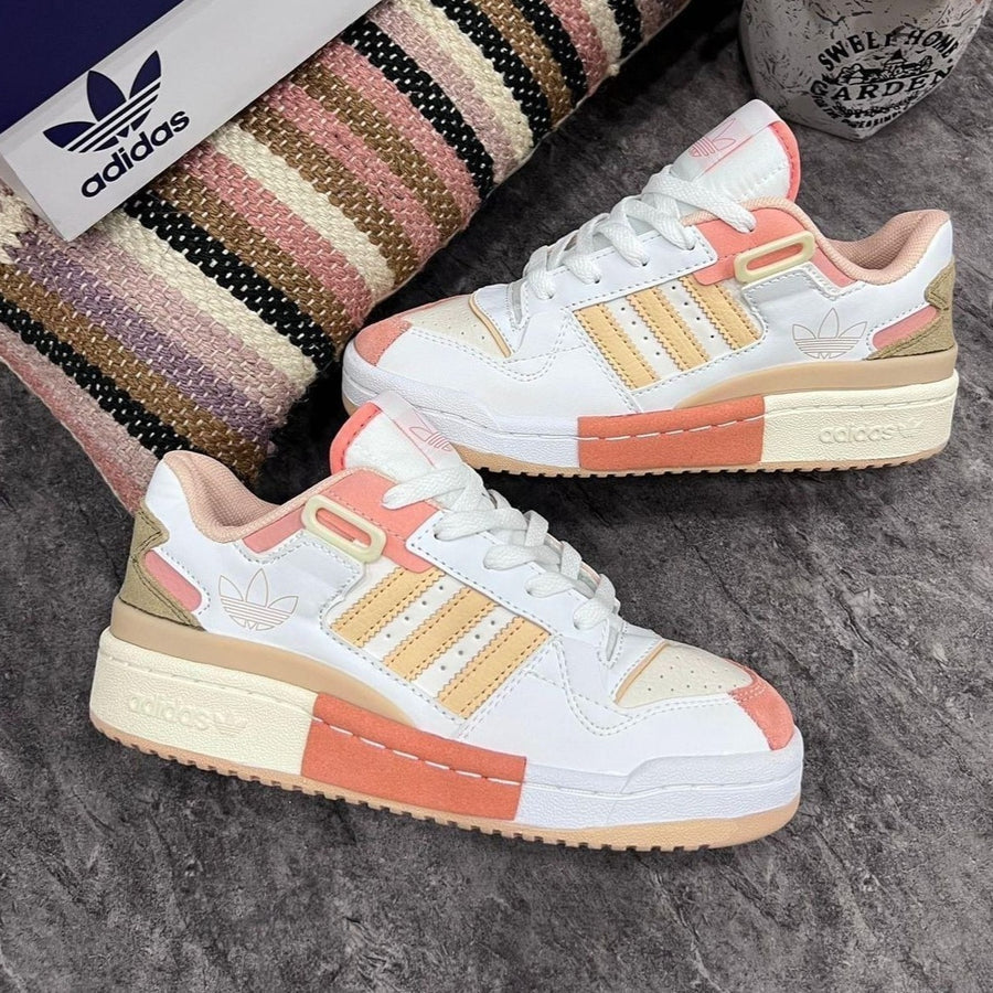 Ad Forum Exhibit girls shoes