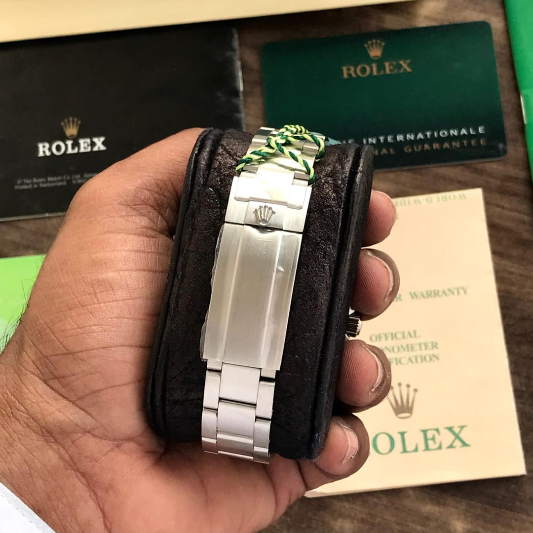 Rlx Submariner Hulk Green Limited Edition watch