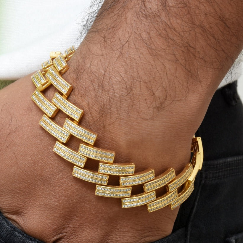 Full Diamonds ZigZag Design Gold Plated Bracelet For Men - Style A744