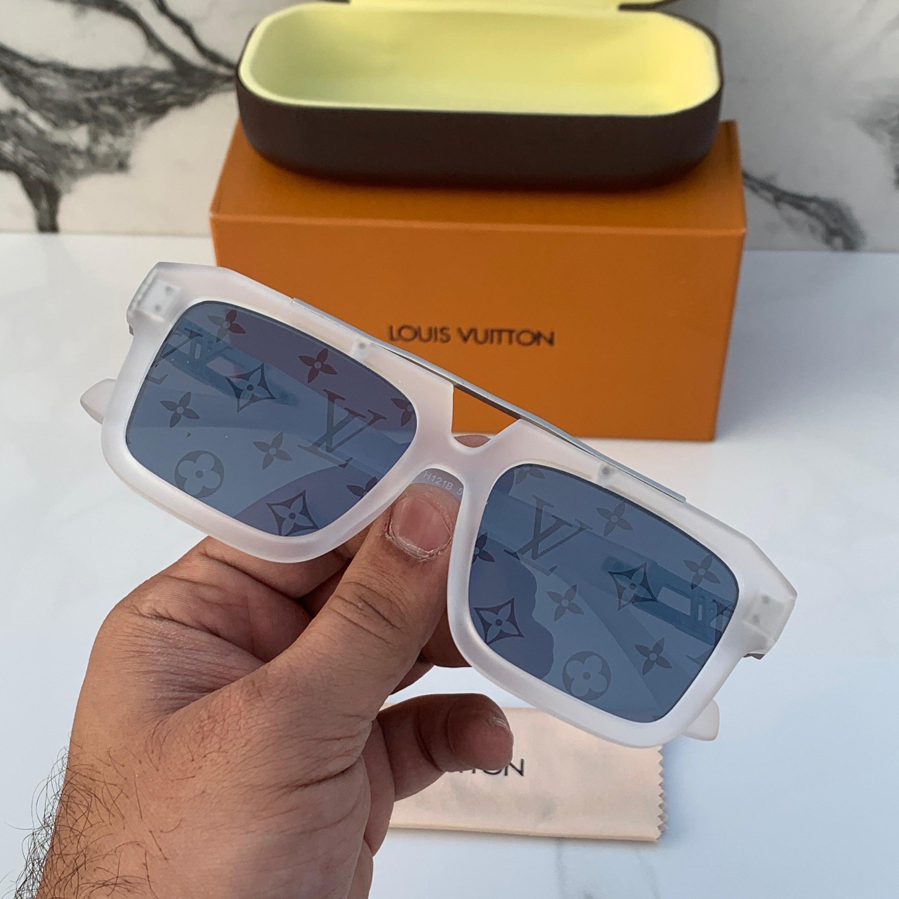 Lv premium quality Luxury Sunglasses - AmazingBaba