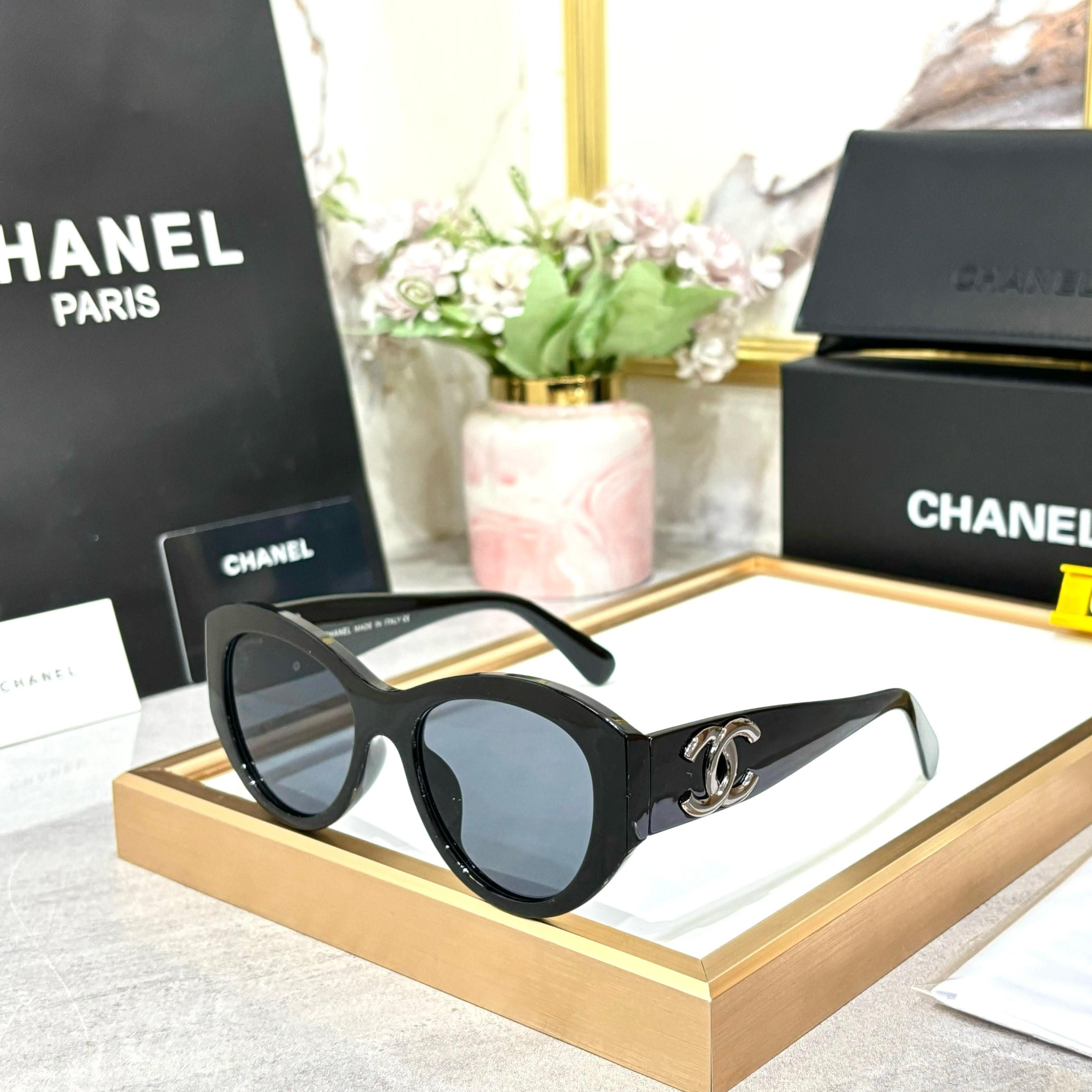 Amazing chnl premium women sunglasses