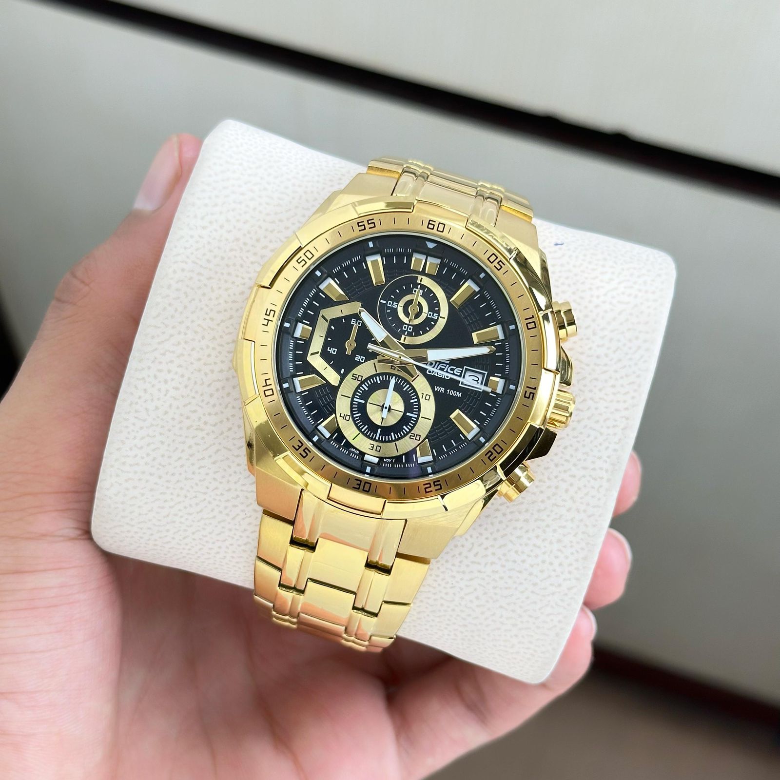 superfine very impressive watch - AmazingBaba