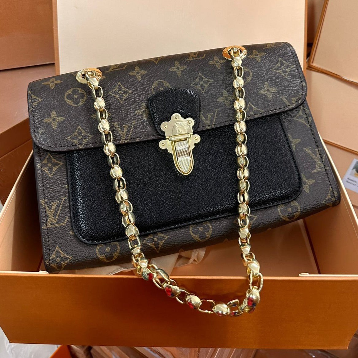 Lv victorie premium bag