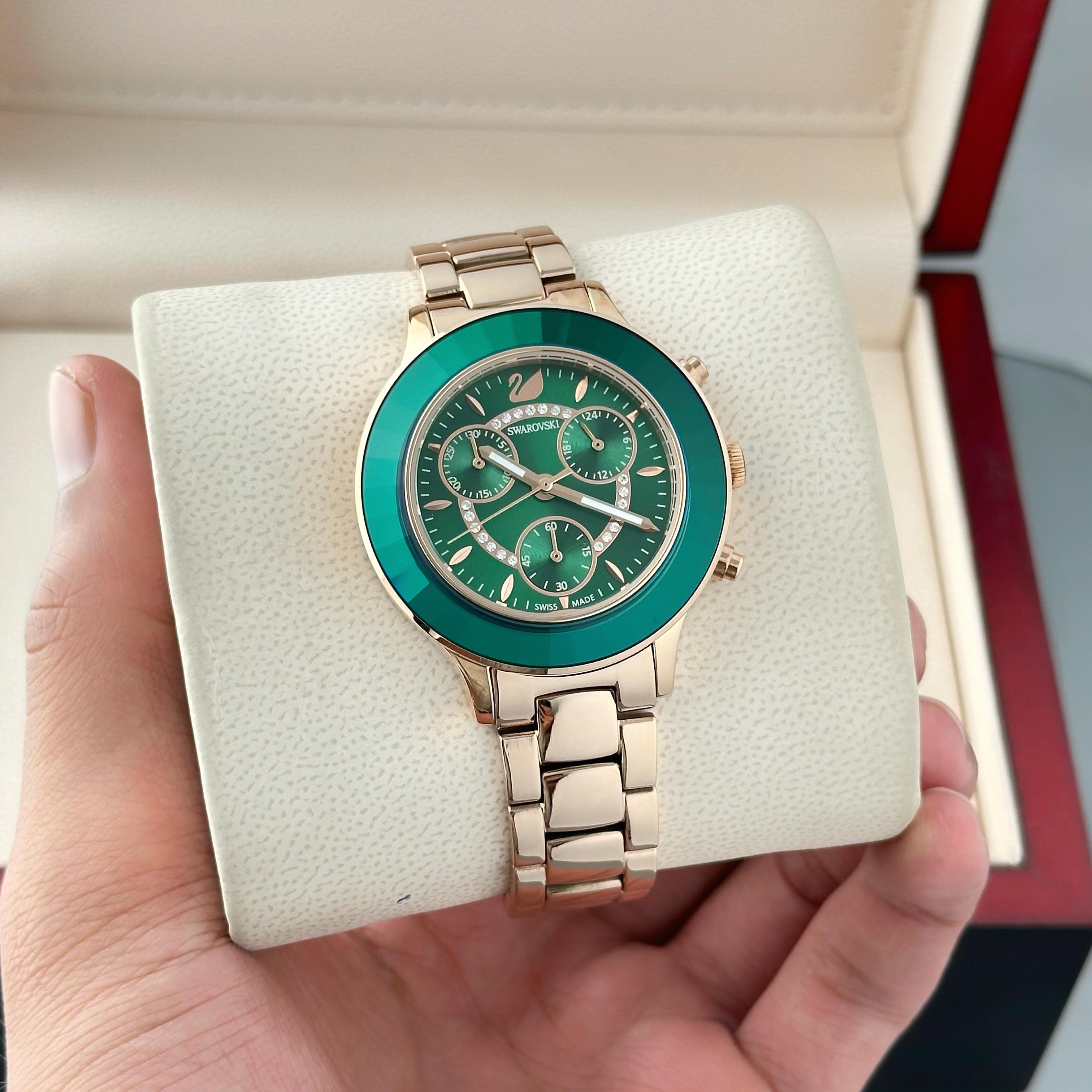 Srwski premium quality round shape watch