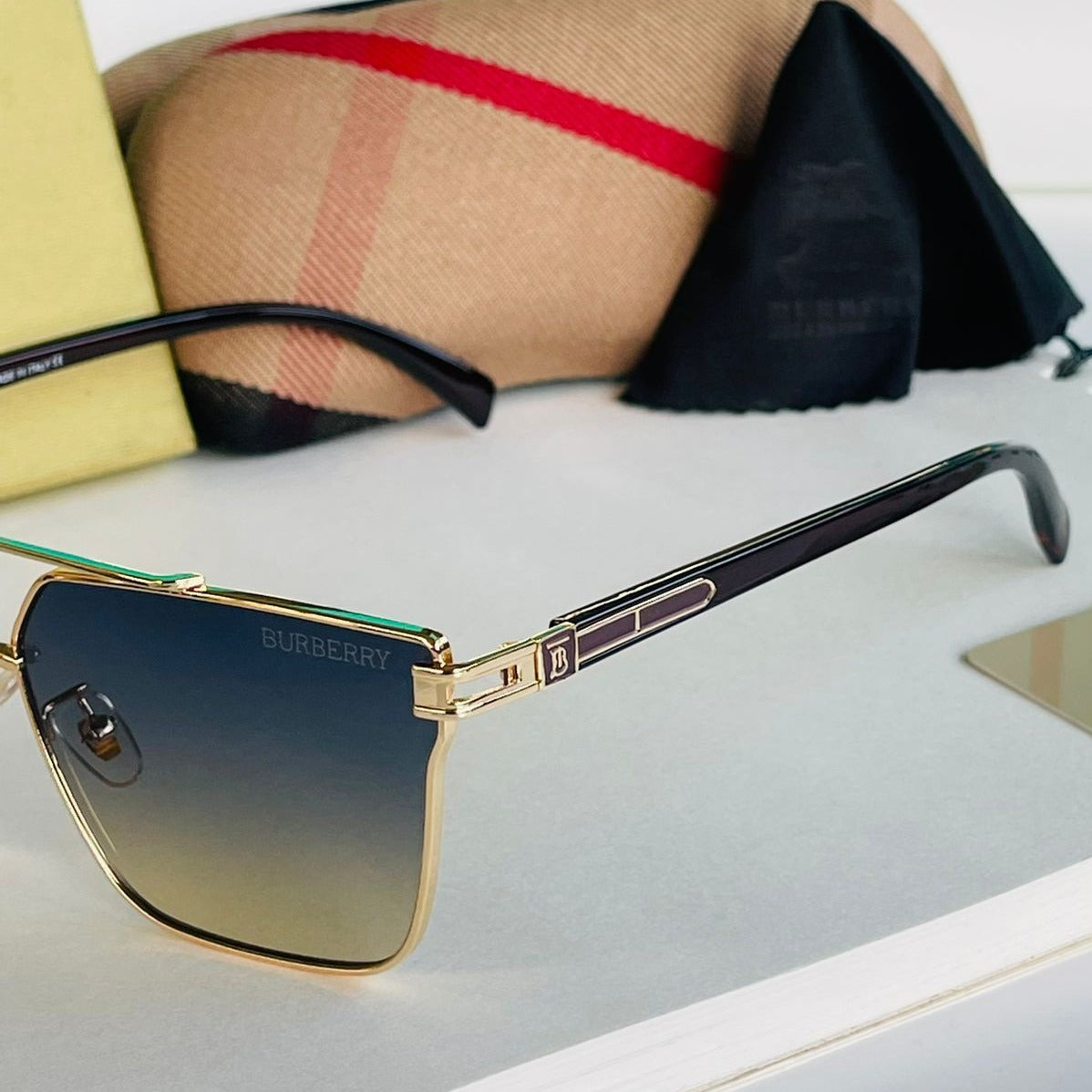 Amazing bburry Premium quality unisex sunglasses