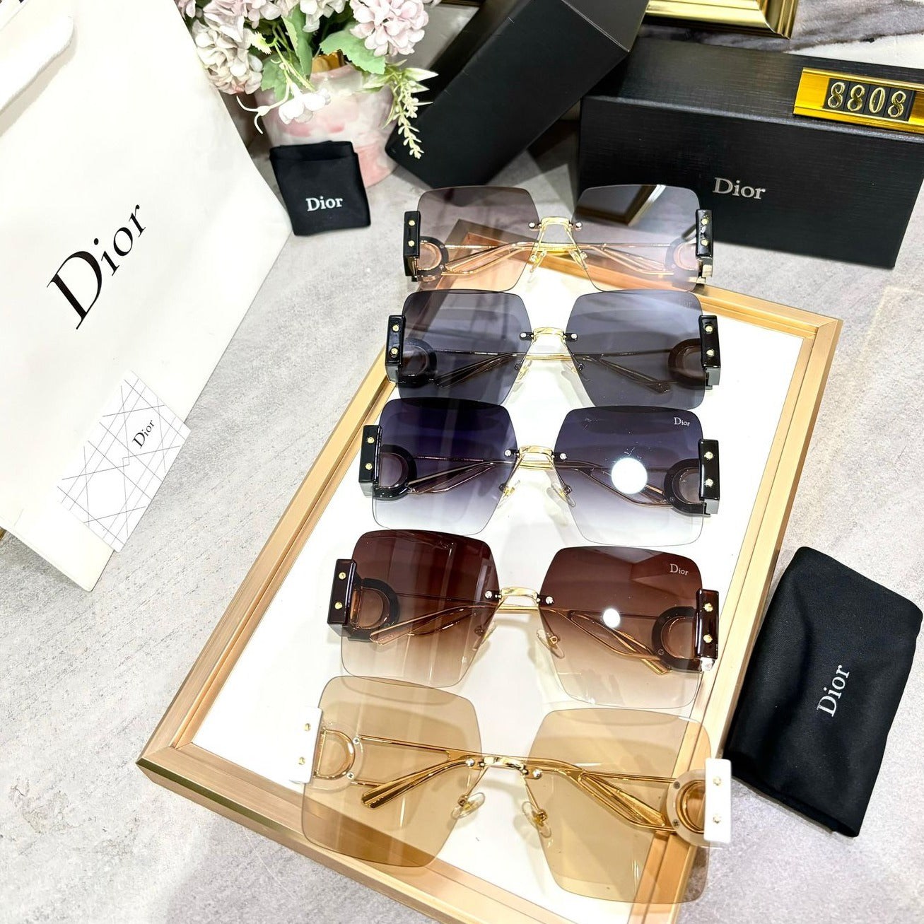 Amazing dor Premium women sunglasses