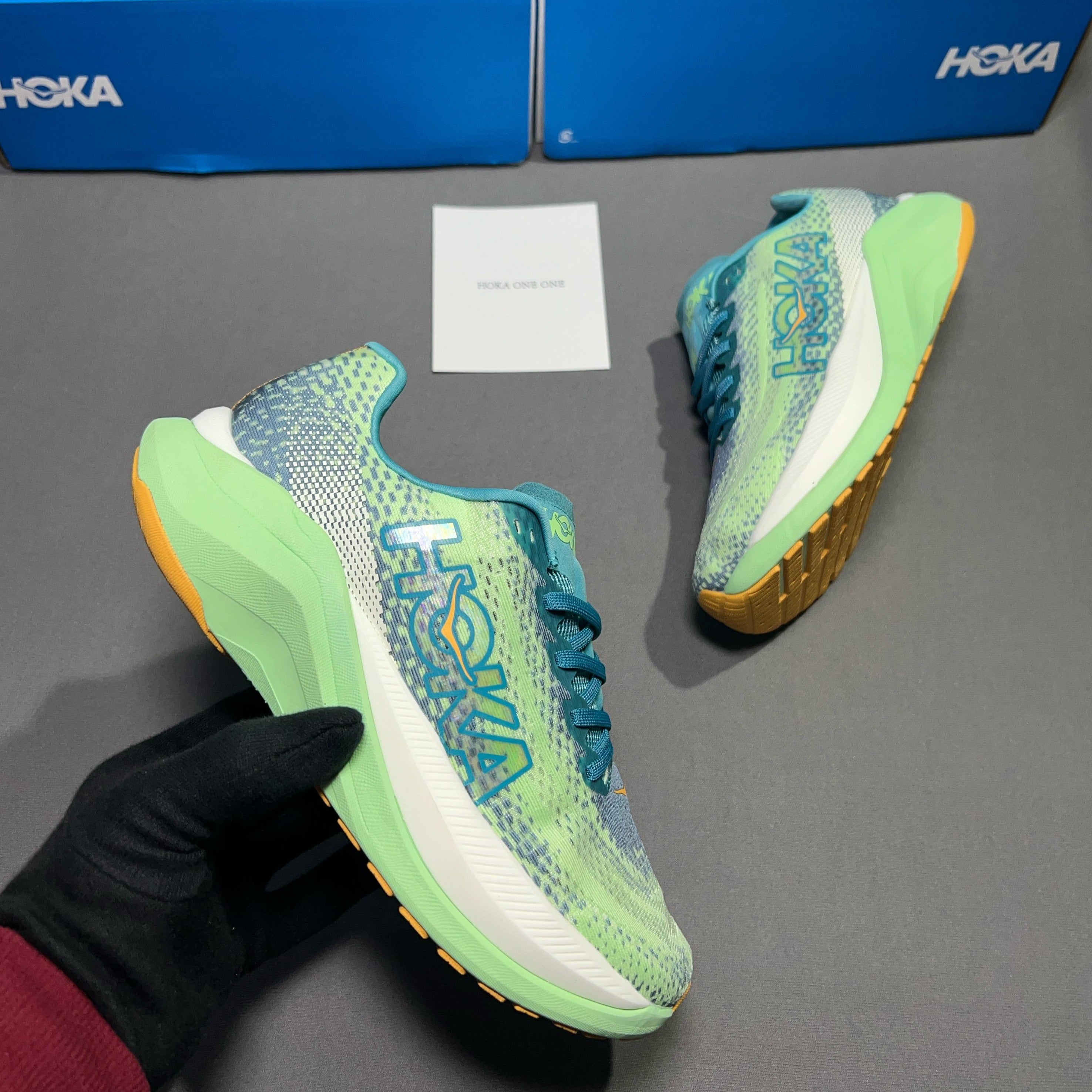 Amazing Hoka Mach X shoes - AmazingBaba